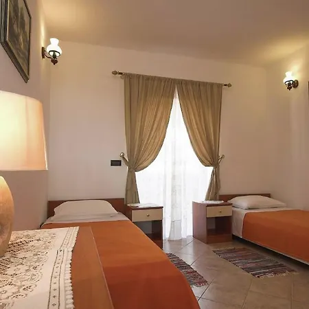 Cozy Holiday In With Seaview